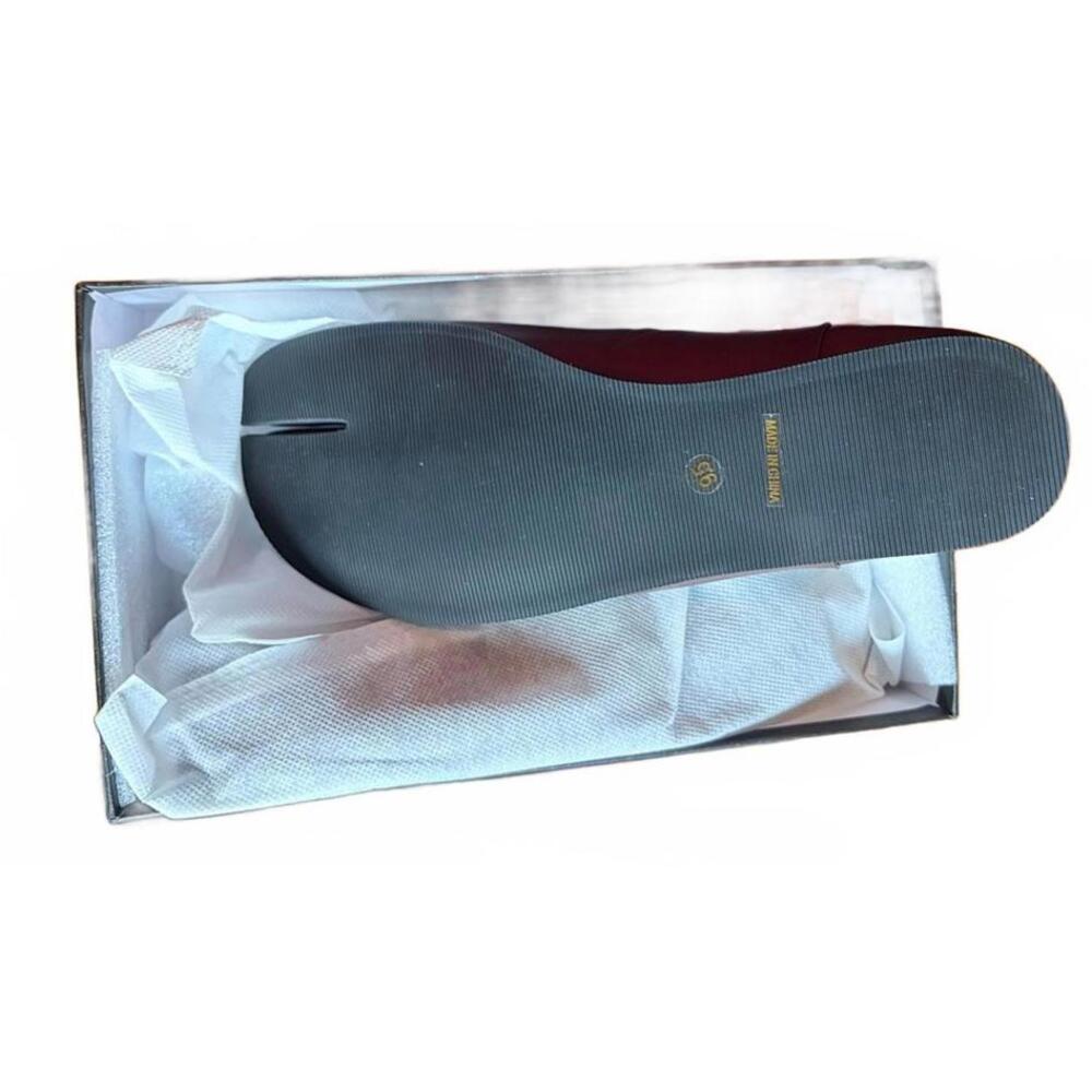 Wanbai Women’s Tabi Style Flats Wine Size 9.5 Slip On Shoes New In Box - Picture 3 of 7